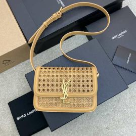 Picture of YSL Lady Handbags _SKUfw134174656fw